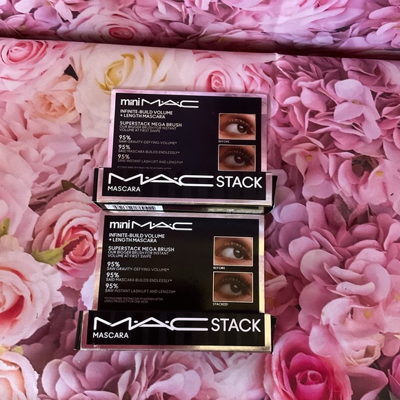 COPY - COPY - MAC Superstack mega brush mascara bundle - Picture 2 of 4